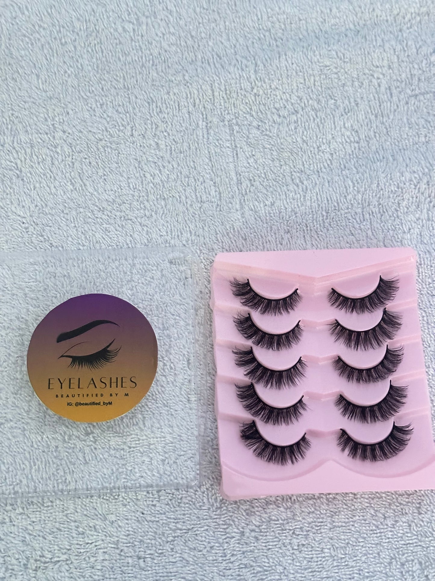 BM006: Natural look Wispy Silky Eyelashes