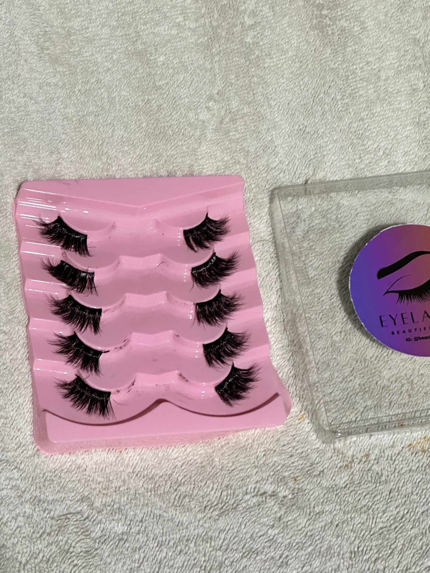BM12: Premium Cat Eye Lashes 5 Pairs Golden edition