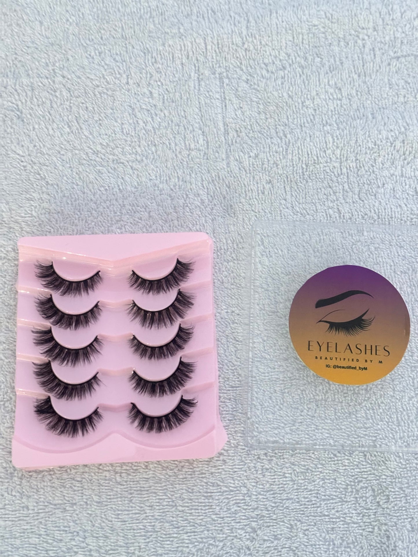 BM006: Natural look Wispy Silky Eyelashes