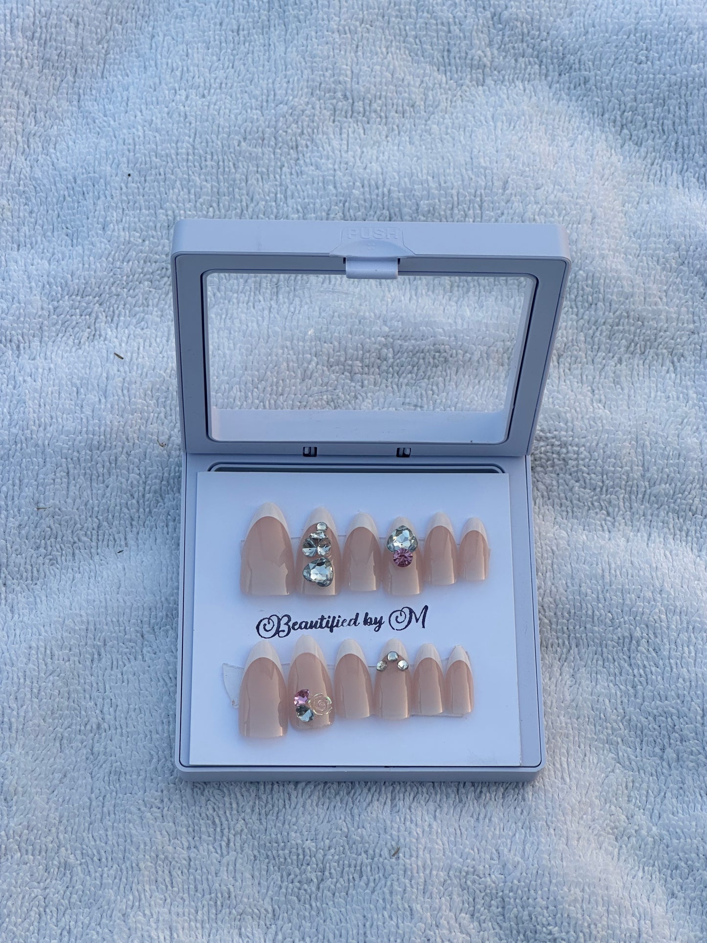 NM01: Little Romance Medium Length French Tip Press On Nails