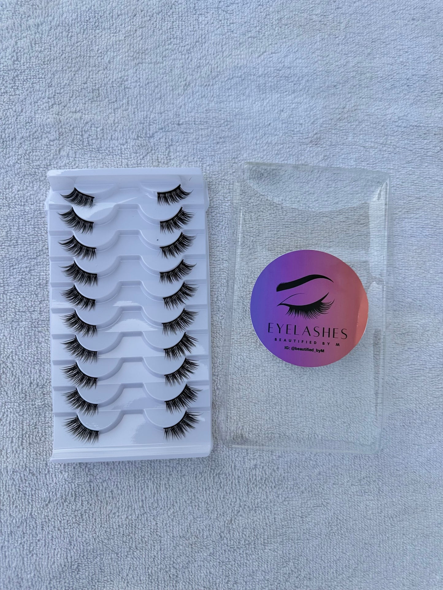 BM1010: 10 Pairs Half Cat Eyelashes – Effortless Lift, Flawless Flick