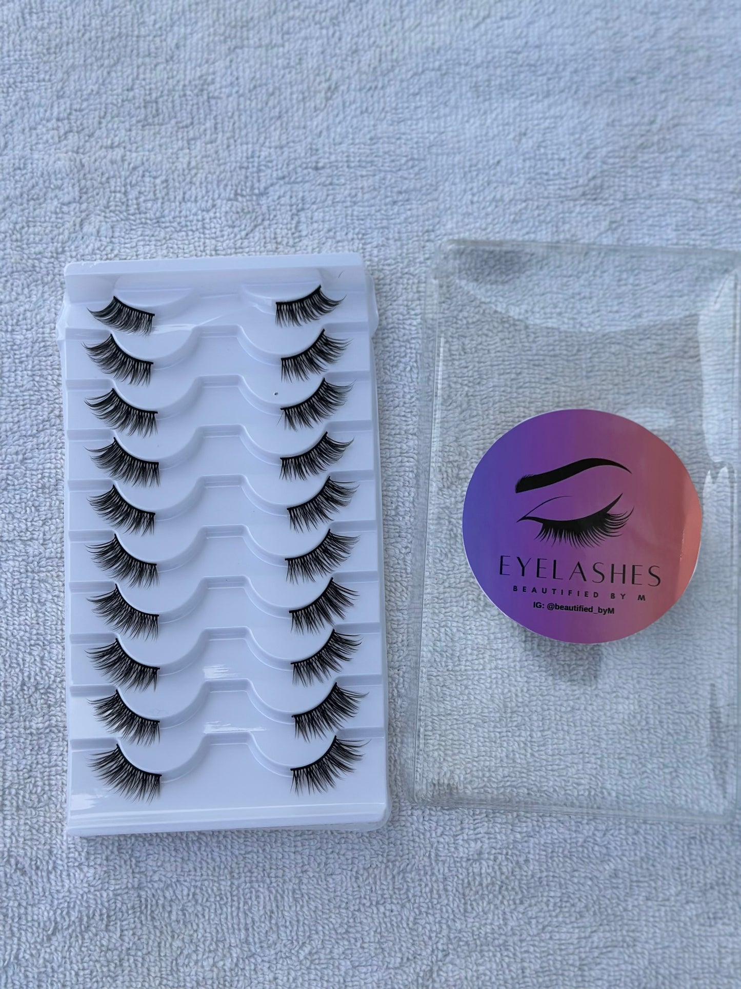 BM1010: 10 Pairs Half Cat Eyelashes – Effortless Lift, Flawless Flick