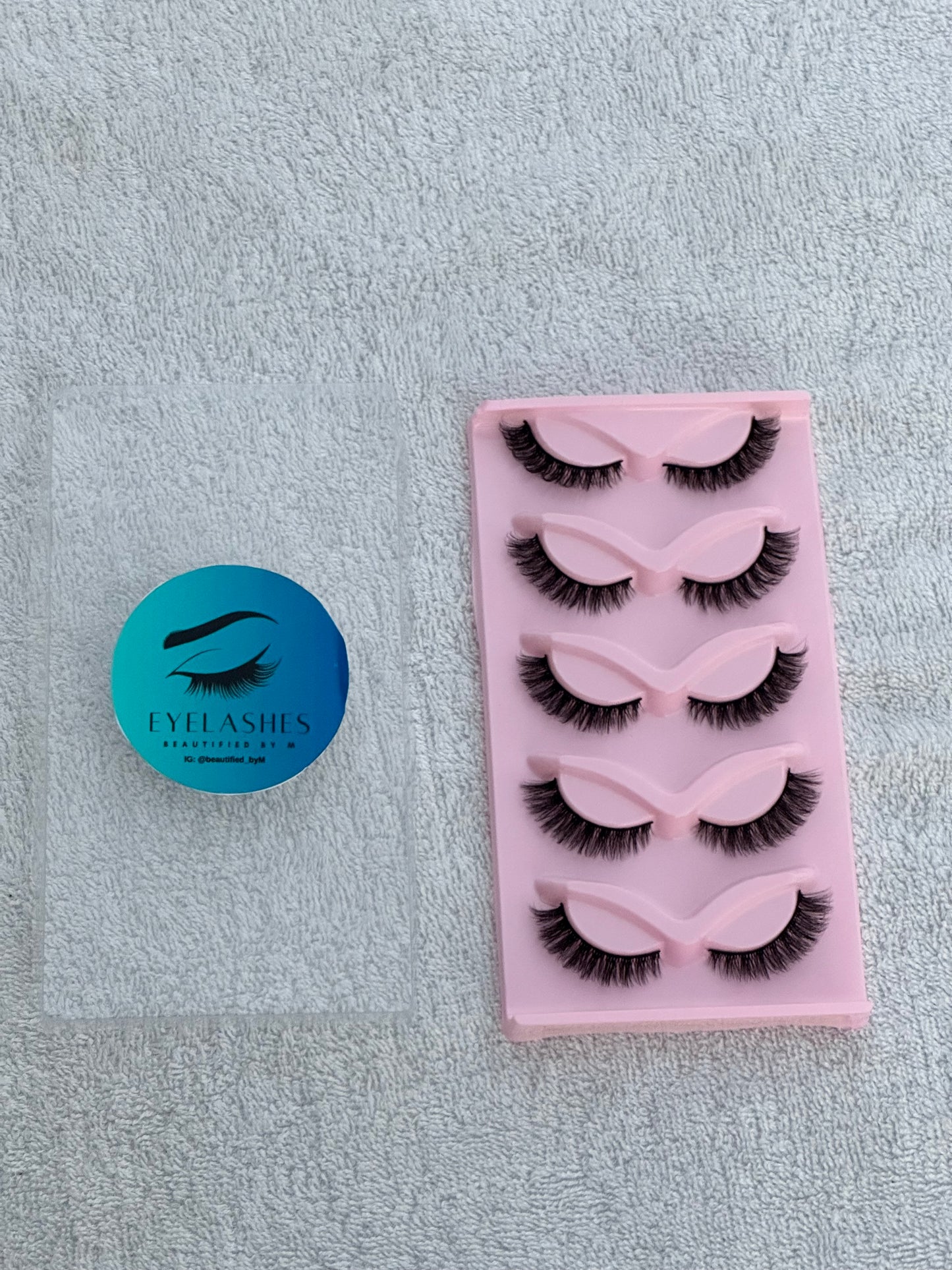 BM13F: Stunning Wispy Party Lashes 5 Pairs