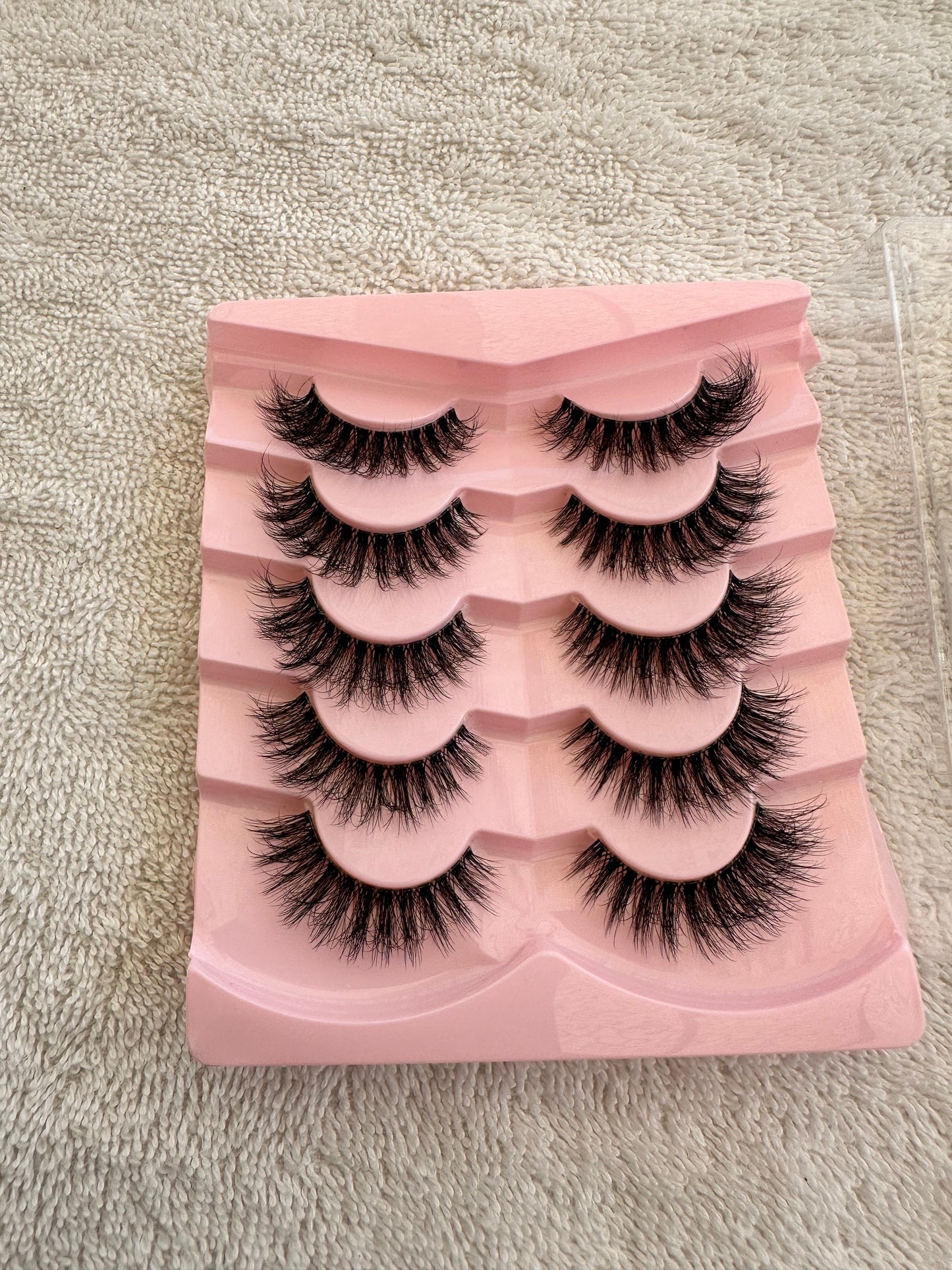 BM004: Volumized most natural Full Strip False Lashes 5 Pairs