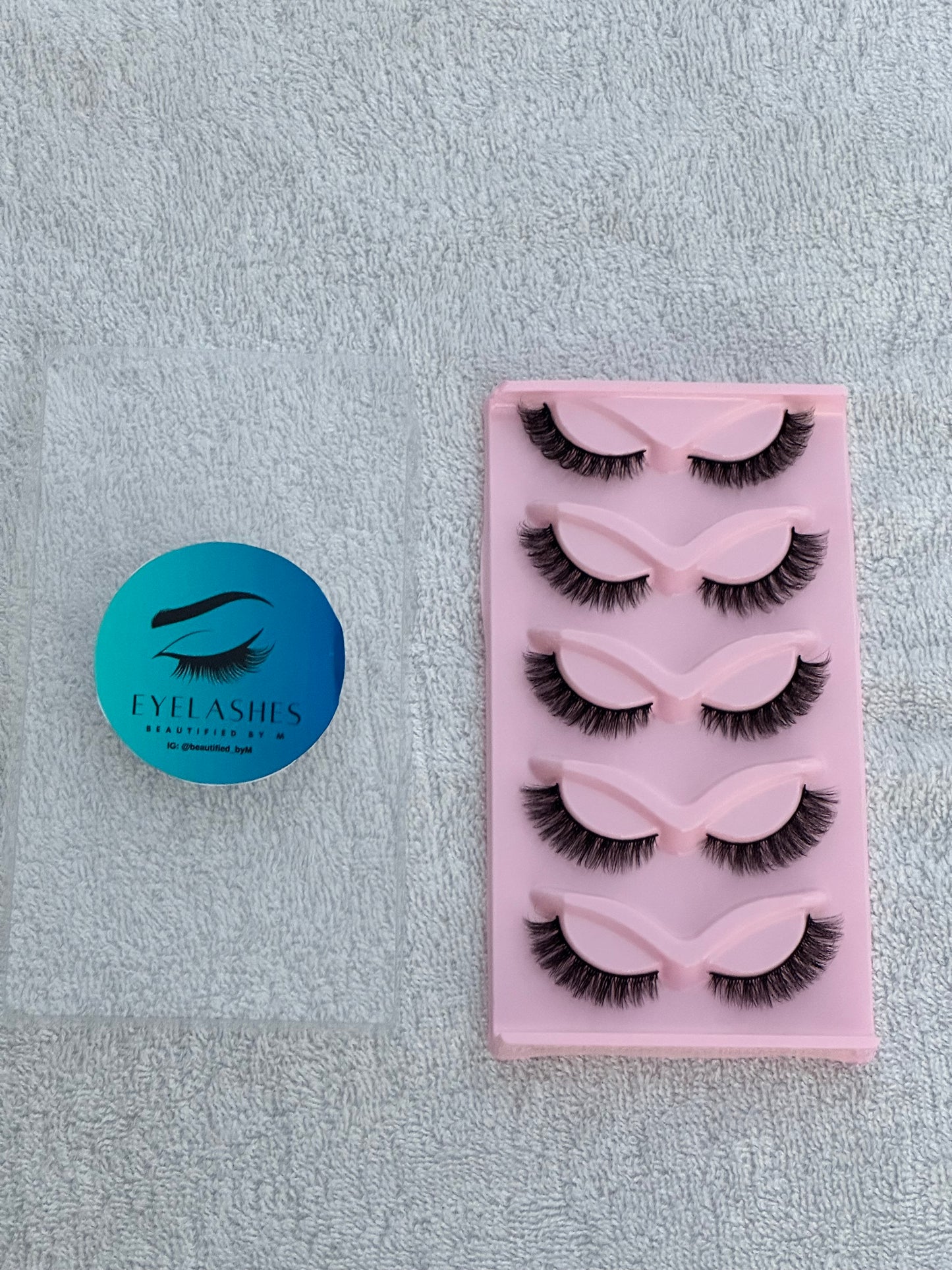 BM13F: Stunning Wispy Party Lashes 5 Pairs