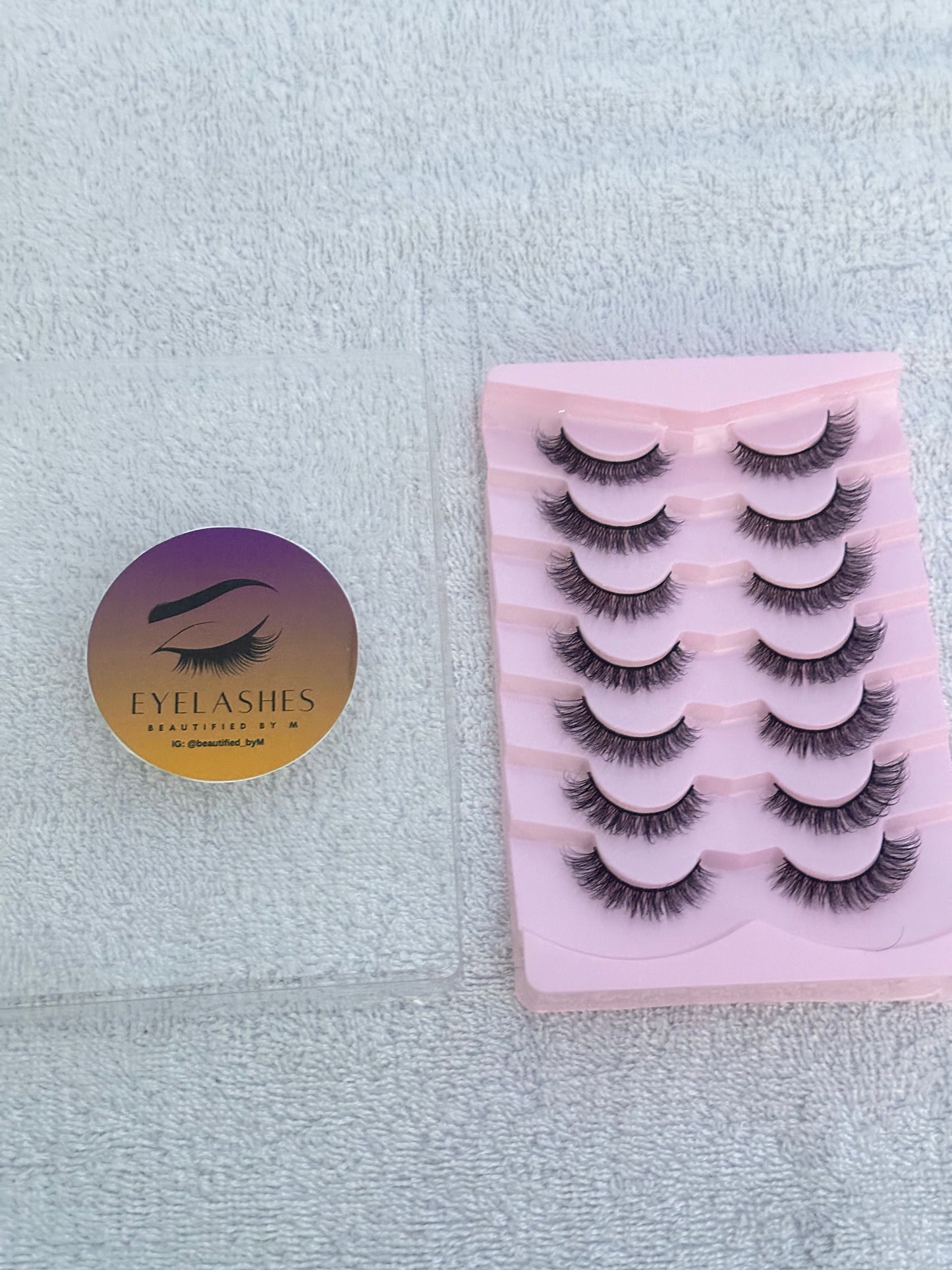 BM11: 7 Pairs Soft Natural Realistic Mink Eyelashes