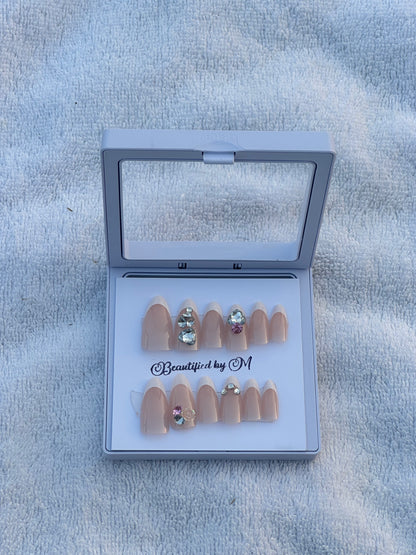 NM01: Little Romance Medium Length French Tip Press On Nails