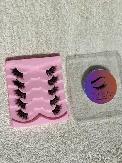BM12: Premium Cat Eye Lashes 5 Pairs Golden edition