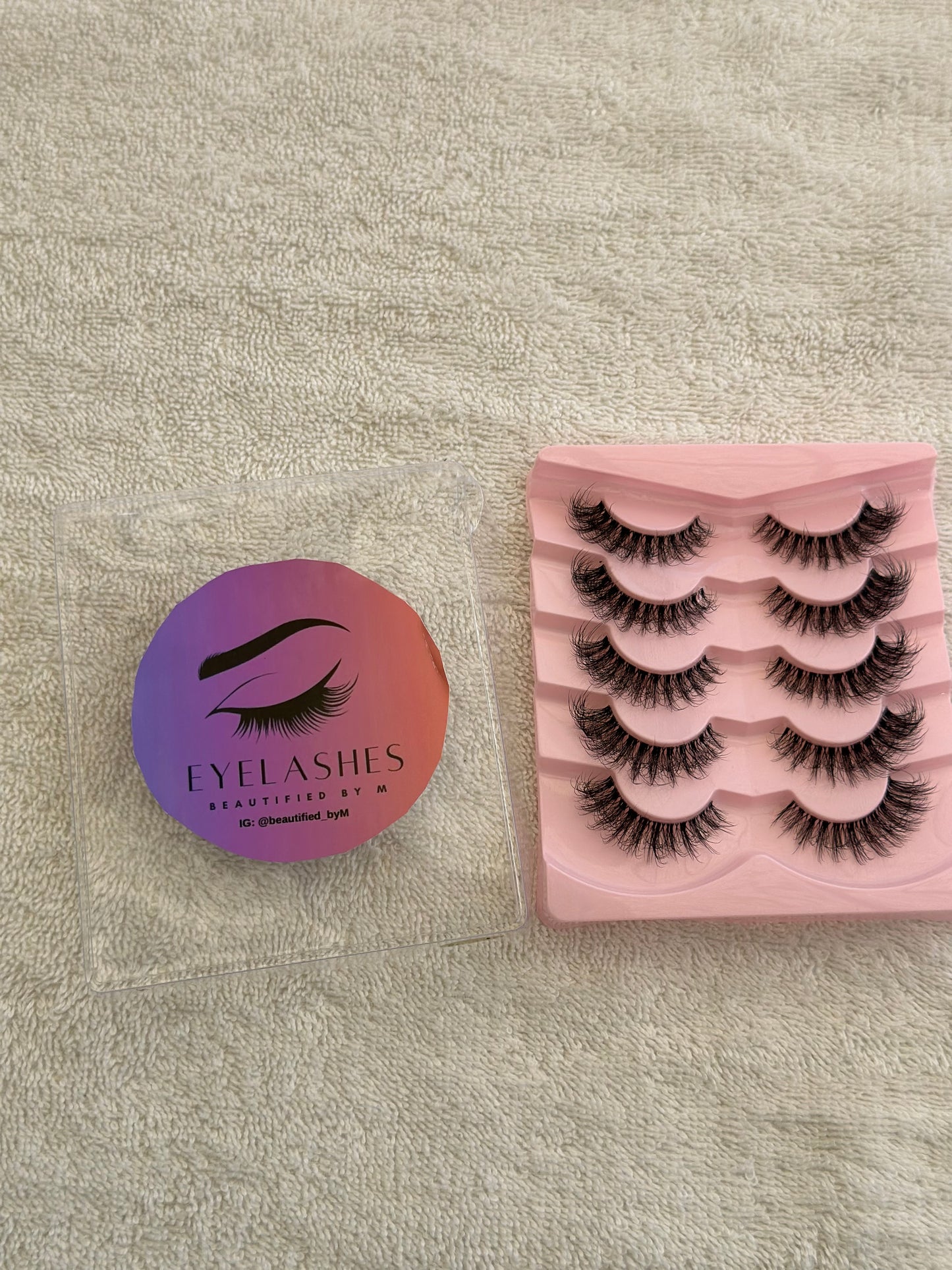 BM003: Natural curl resuable False Eyelashes