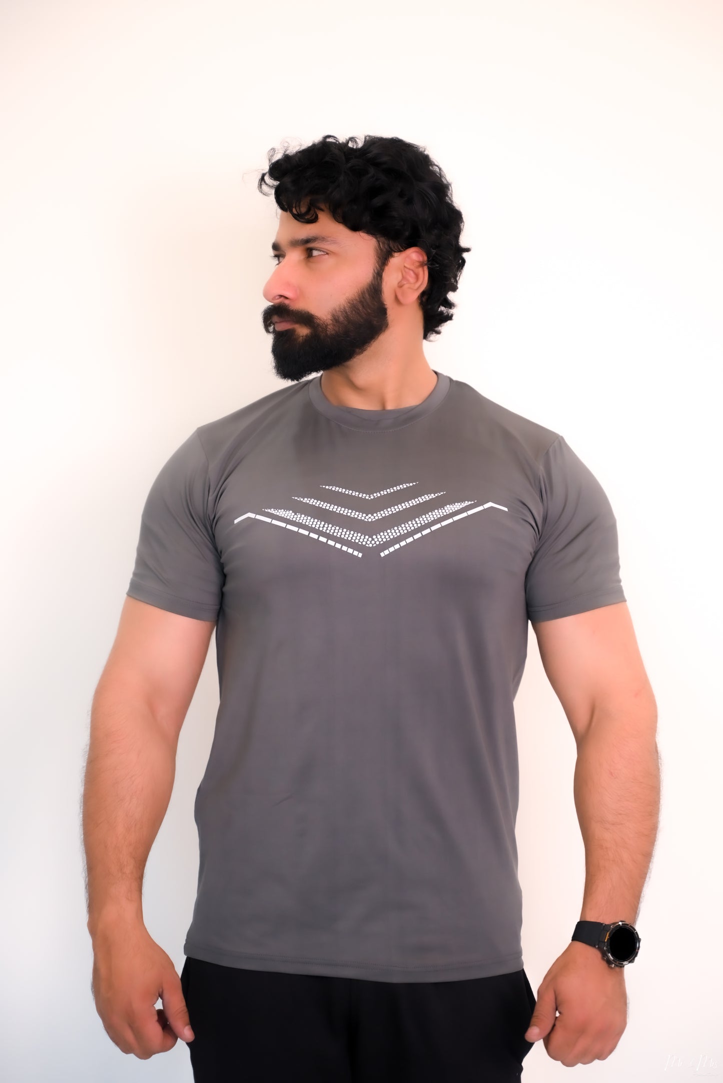 Premium Arrow Design T-Shirt: Charcoal Grey